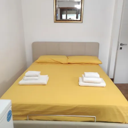 Da Felicia & Fabrizio Guest house Rome