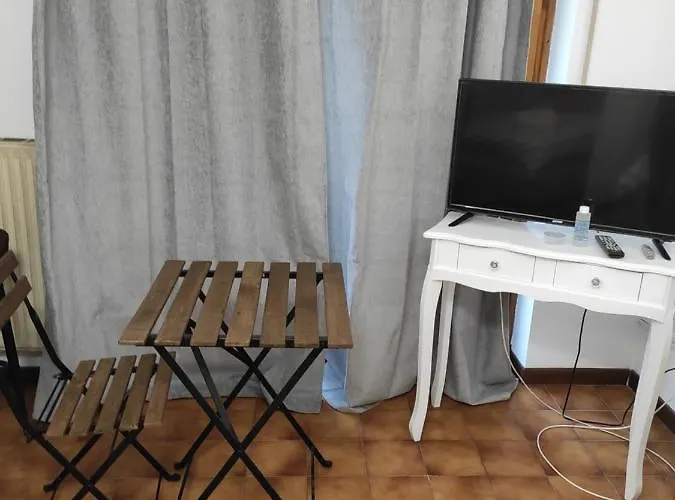 Da Felicia & Fabrizio Πανσιόν