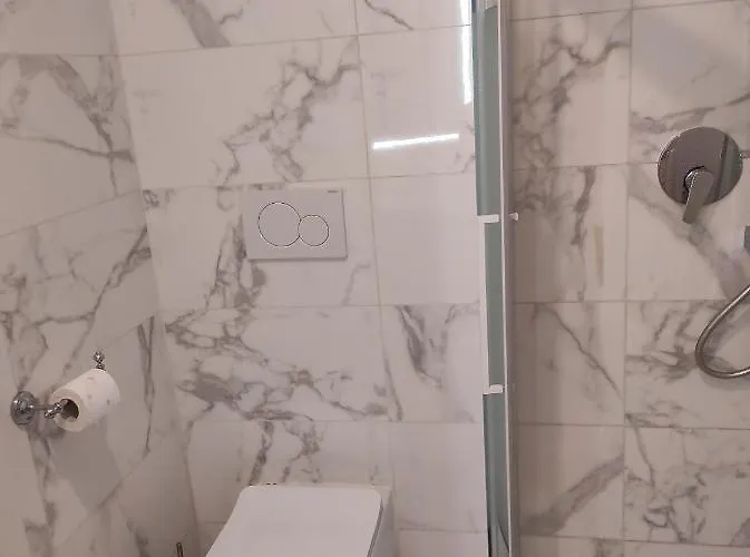 Da Felicia & Fabrizio Πανσιόν *